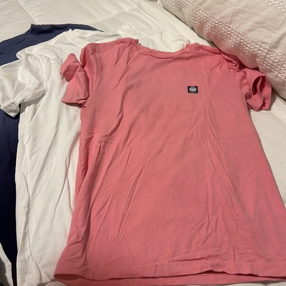 3 Mens small -new without tags tshirts - Picture 4 of 5